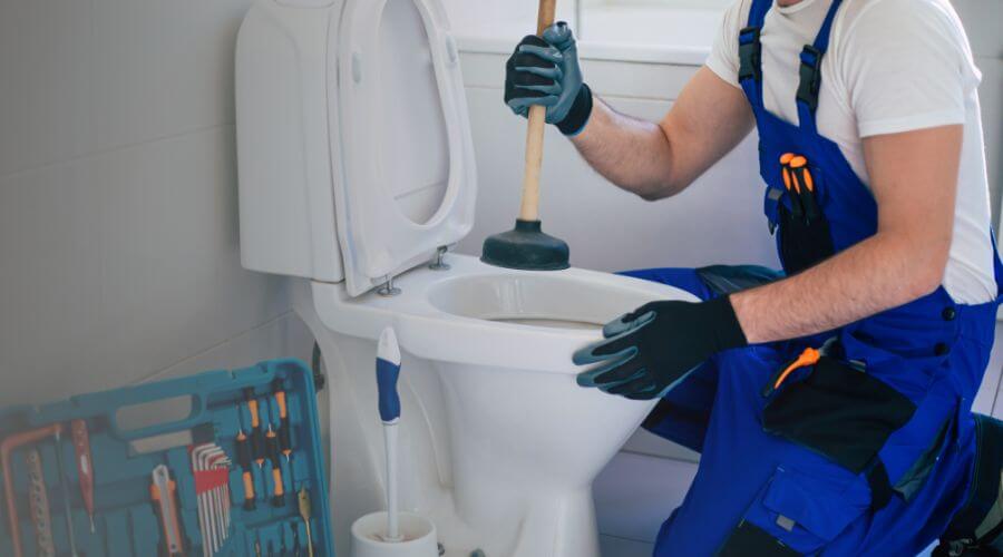 Expert burst pipe repair services in Johnstown, CO